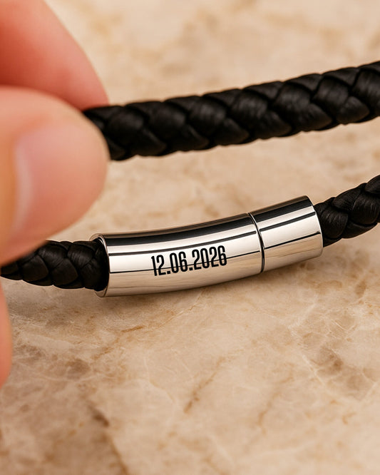 Pulseras personalizadas para los amigos del novio 🤍 Un símbolo de amistad