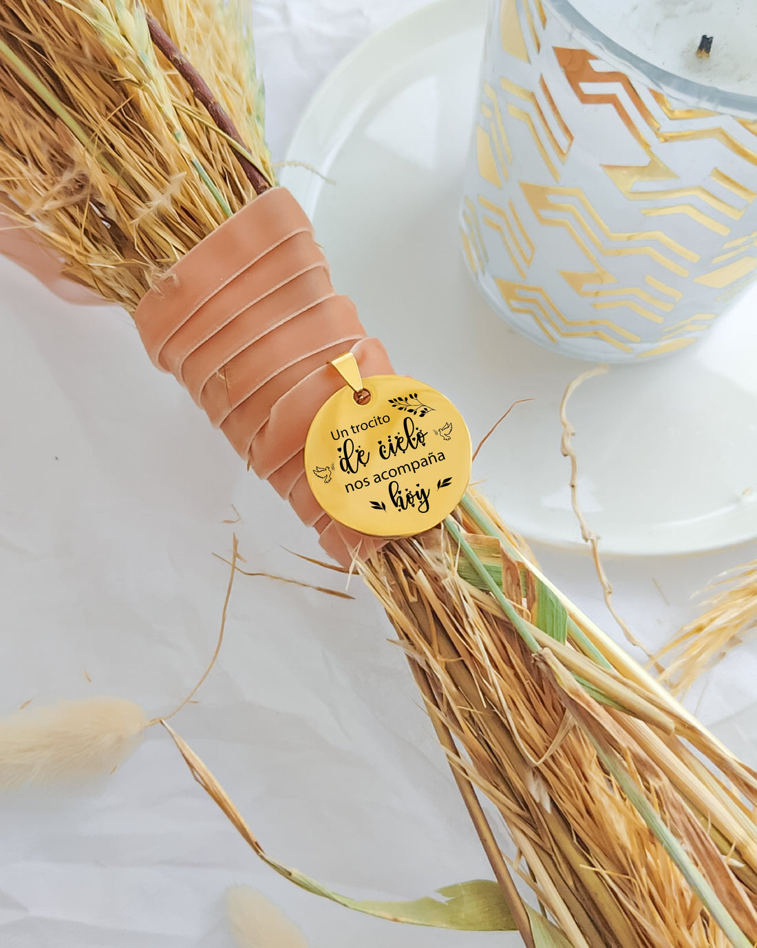 Medalla para ramo de novia: un trocito de cielo en tu boda 💕