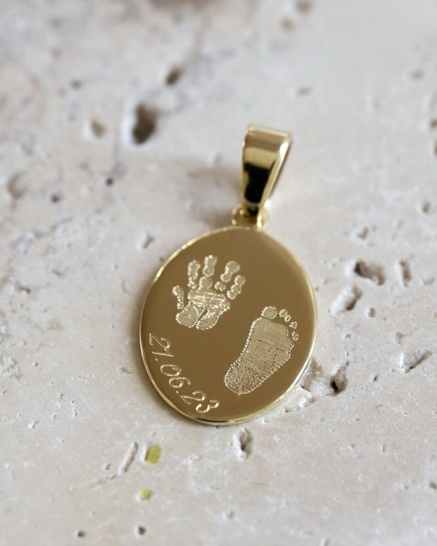 Special Ana Necklace Footprints of your Little One