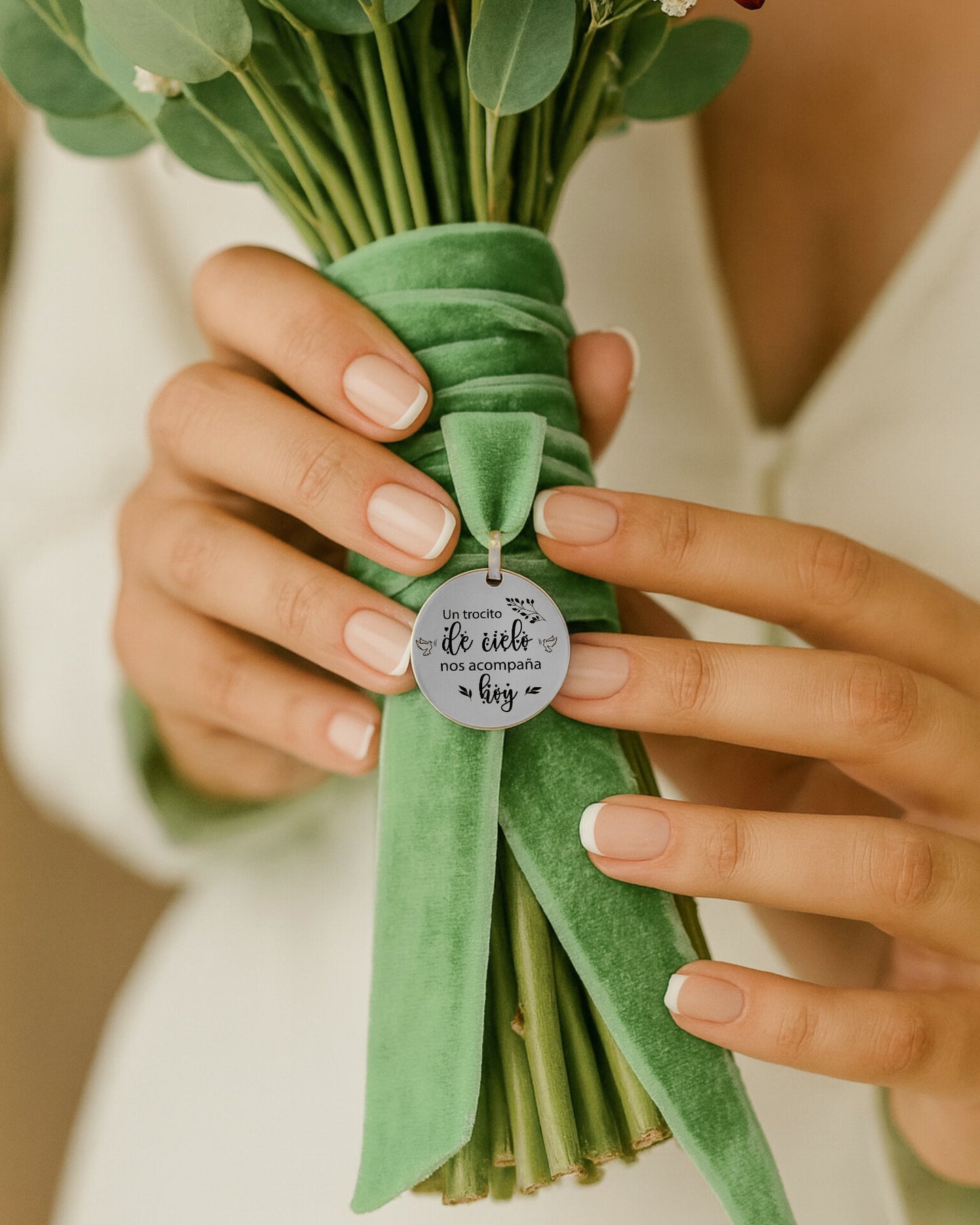 Medalla Ramo Novia "Un trocito de cielo nos acompaña hoy"