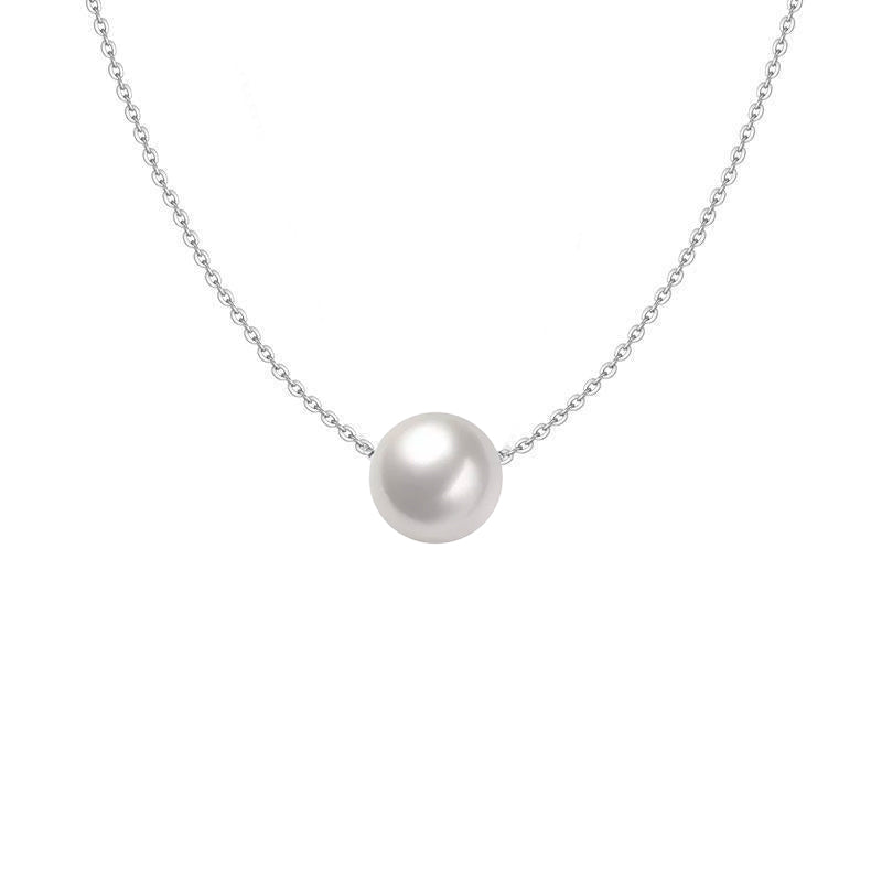 sea ​​pearl necklace